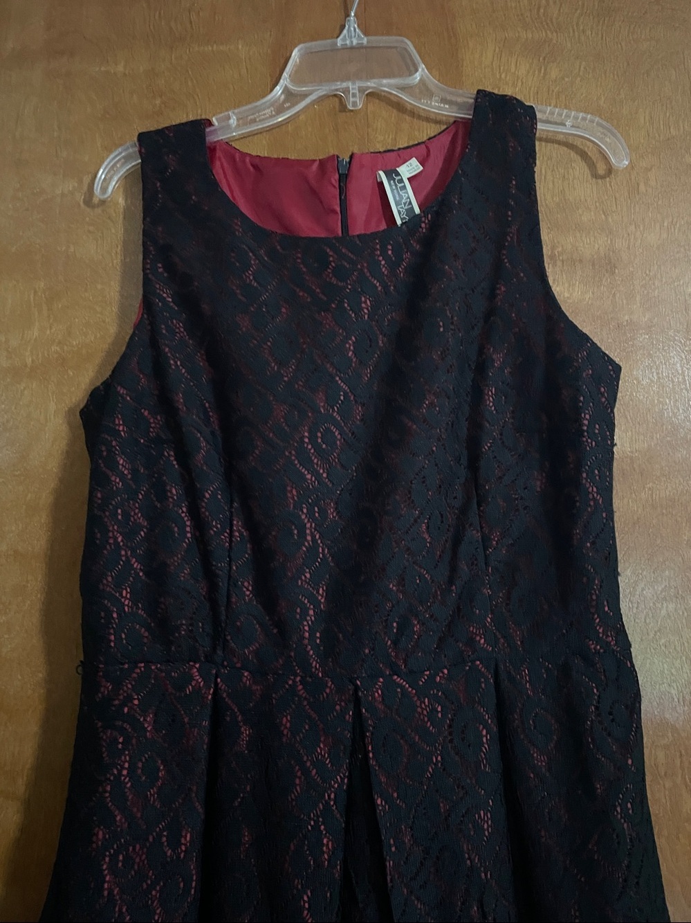 Julian Taylor Black / Red Lace Dress